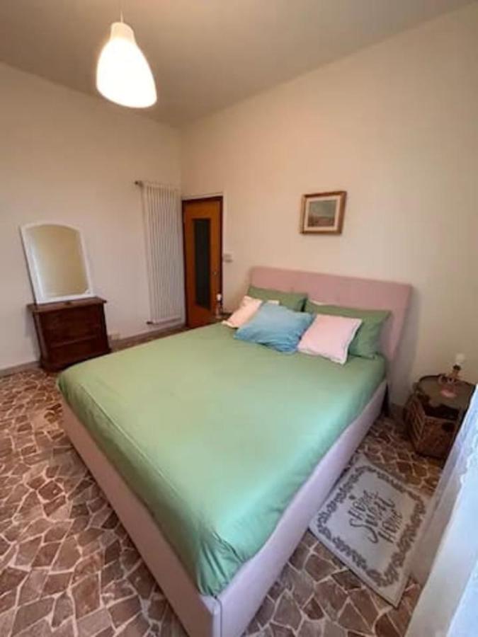 Camere In Appartamento Condiviso Vista San Luca Bologne Extérieur photo